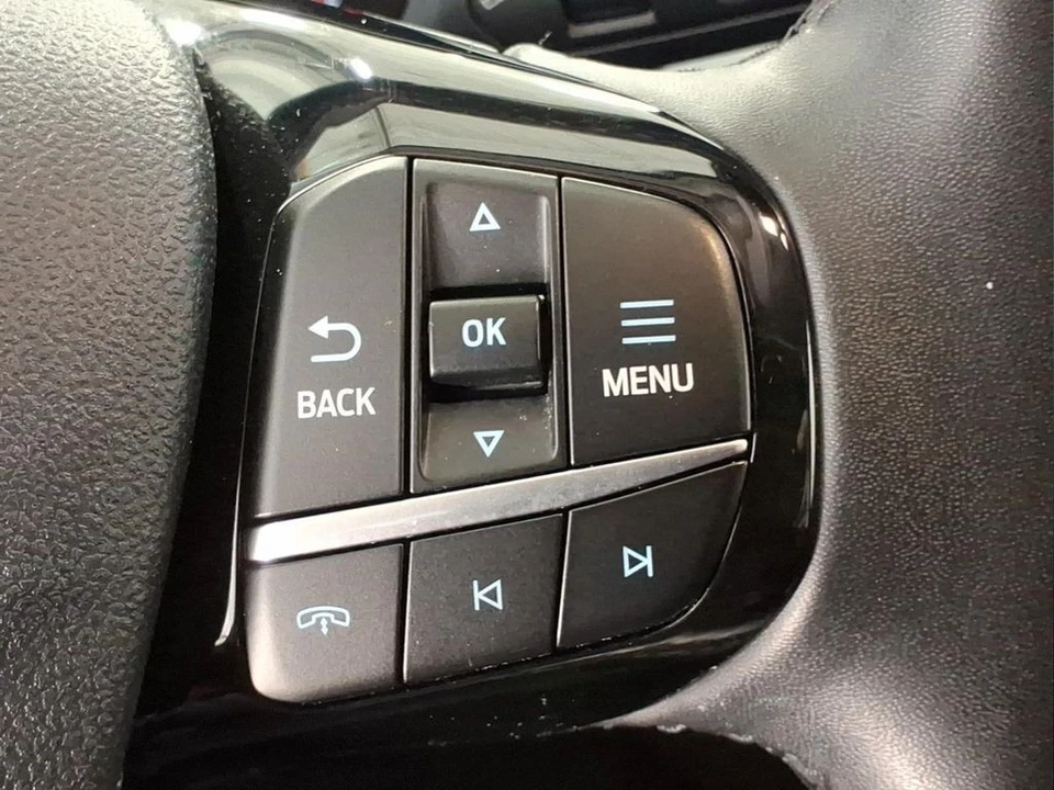 2023 Ford Escape - Image 18 of 27
