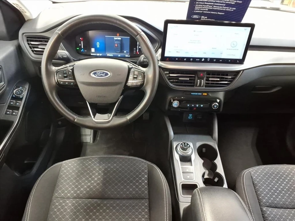 2023 Ford Escape - Image 7 of 21