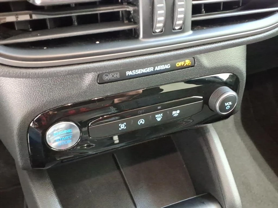 2023 Ford Escape - Image 9 of 21