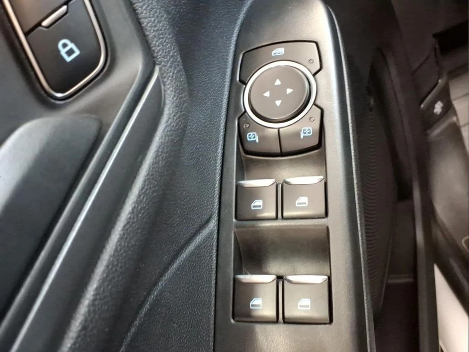 2023 Ford Escape - Image 14 of 27