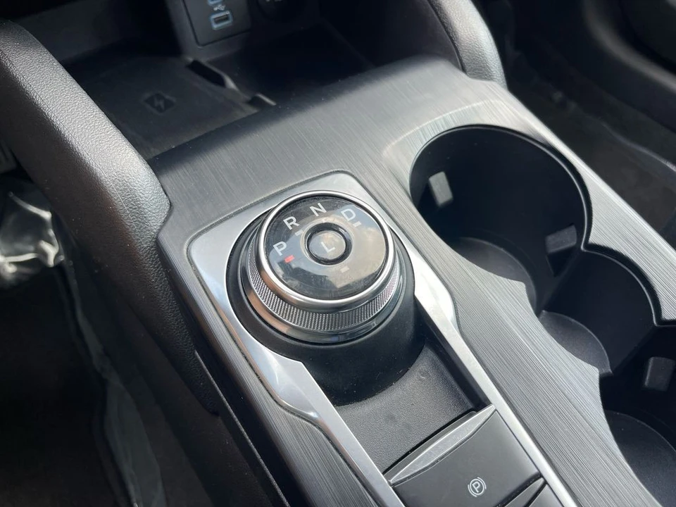2023 Ford Escape - Image 17 of 21