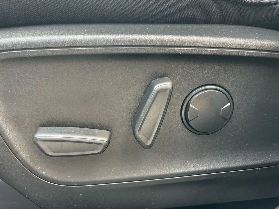 2023 Ford Escape - Image 10 of 12