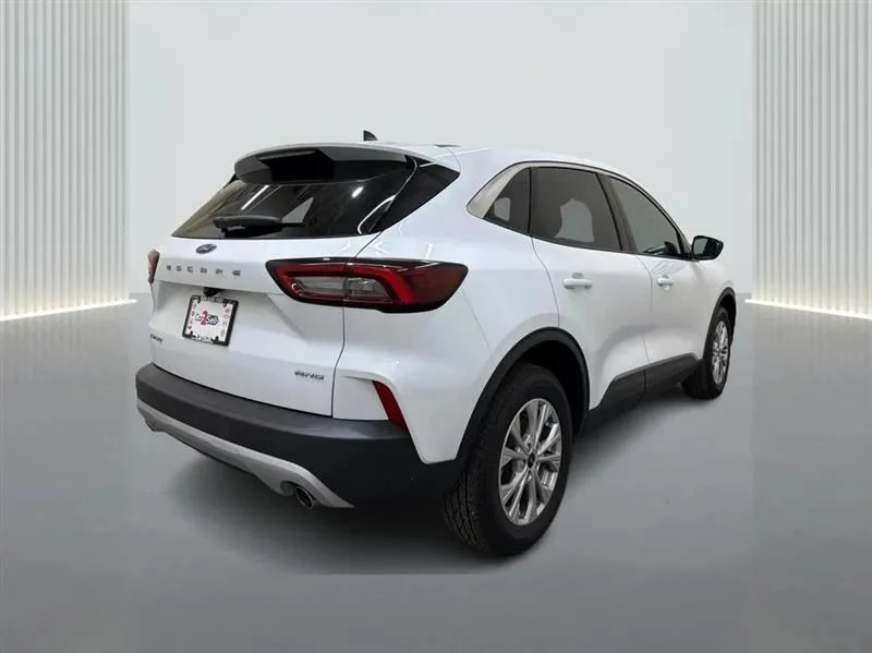 2023 Ford Escape - Image 5 of 12