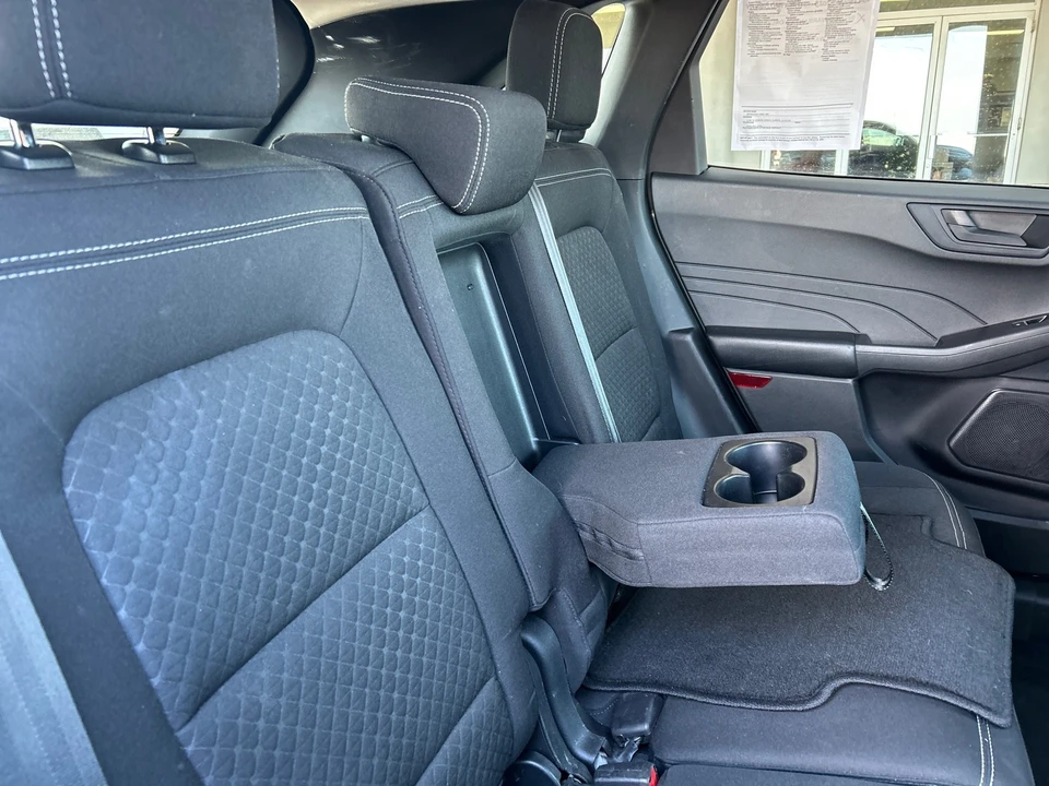 2023 Ford Escape - Image 11 of 21