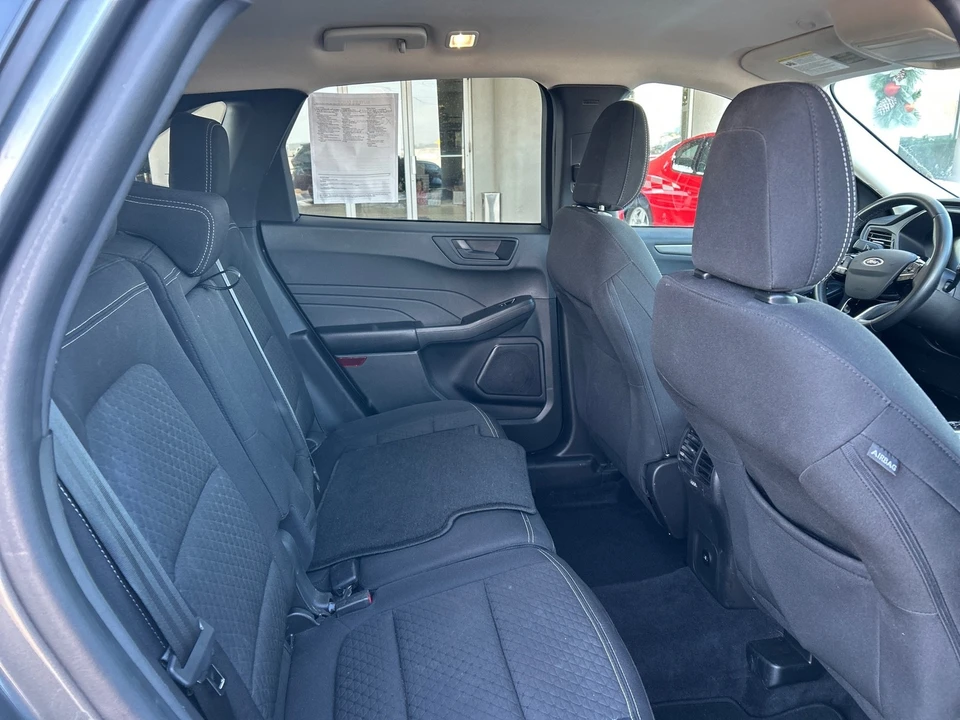 2023 Ford Escape - Image 10 of 21