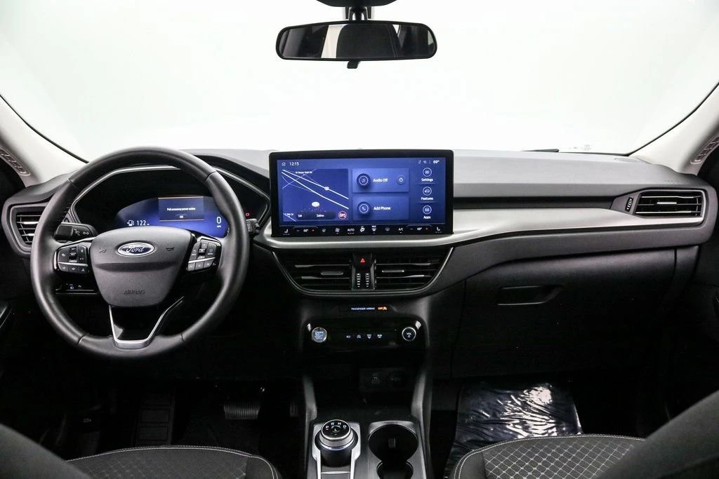 2023 Ford Escape - Image 15 of 21