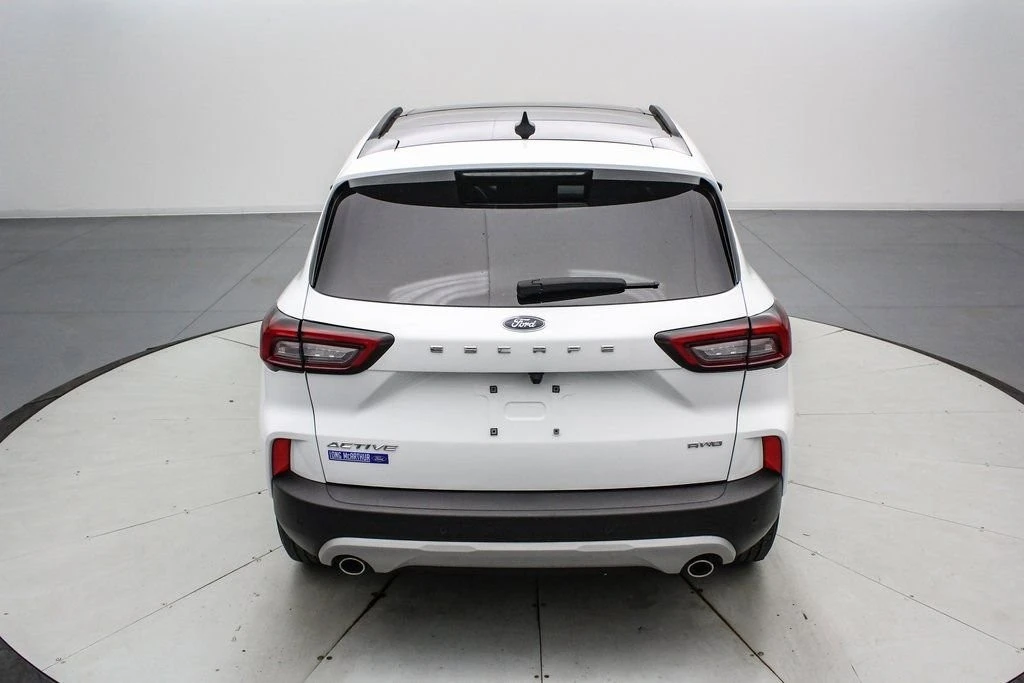 2023 Ford Escape - Image 6 of 21