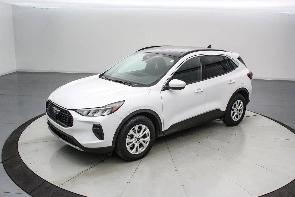 2023 Ford Escape - Image 9 of 21