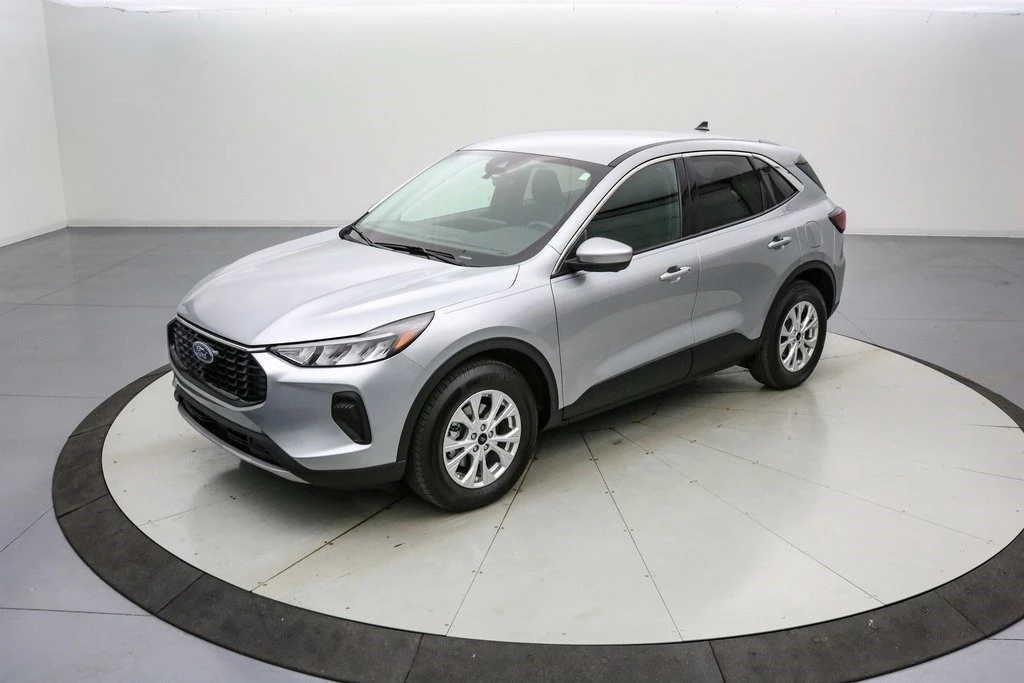2023 Ford Escape - Image 9 of 21