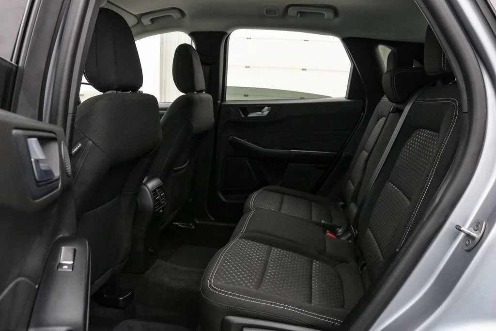 2023 Ford Escape - Image 19 of 21