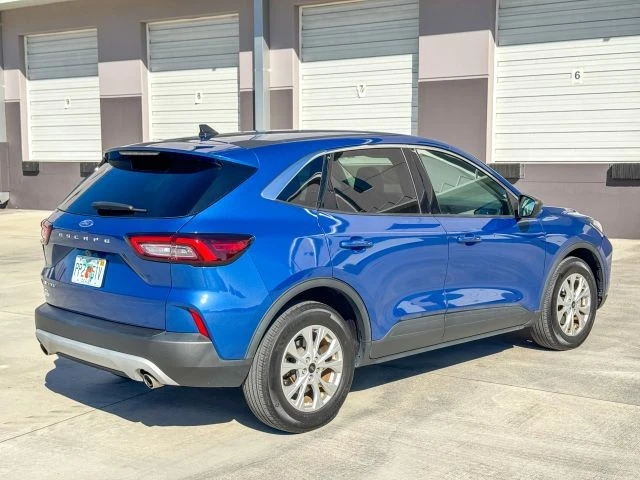 2023 Ford Escape - Image 6 of 12
