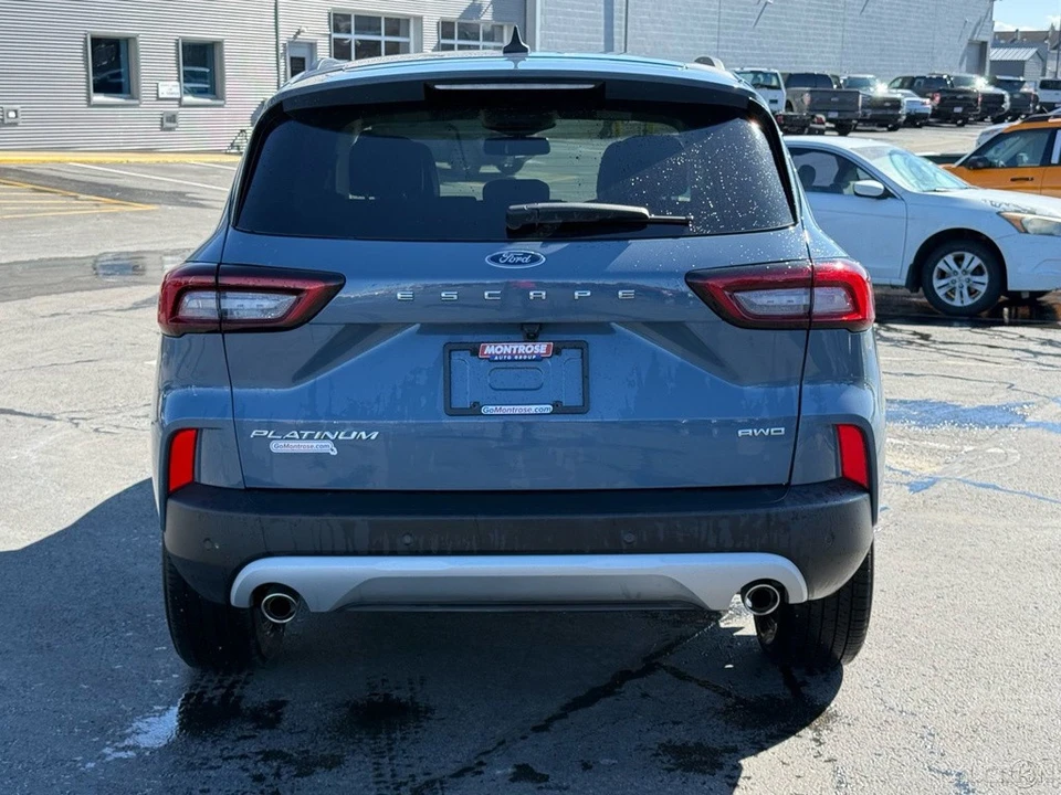 2023 Ford Escape - Image 4 of 12