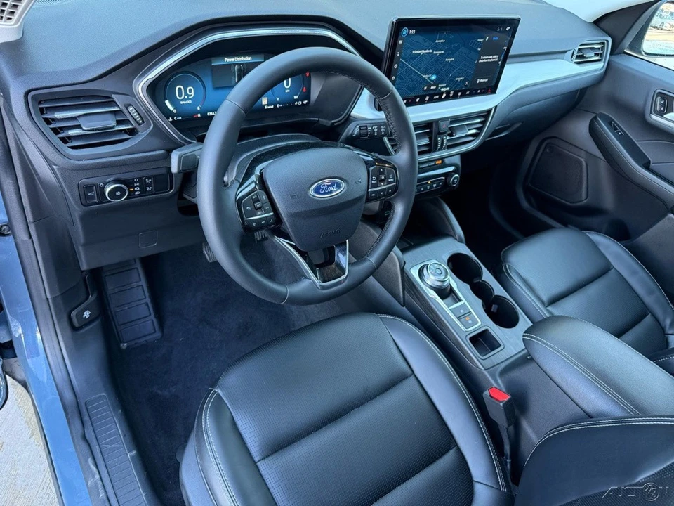 2023 Ford Escape - Image 11 of 12