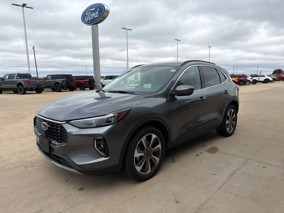 2023 Ford Escape - Image 4 of 20