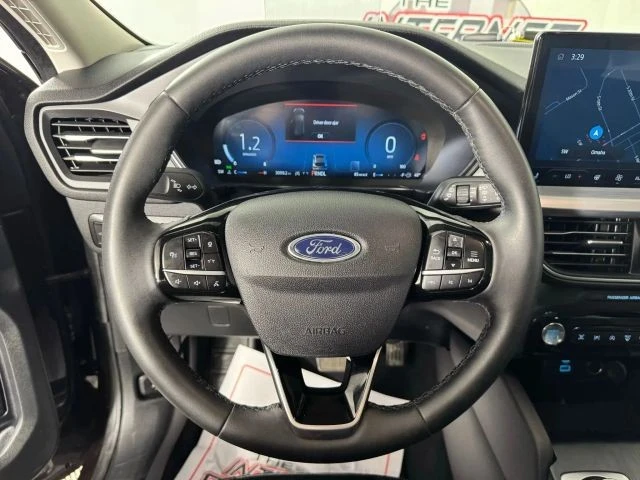 2023 Ford Escape - Image 13 of 21