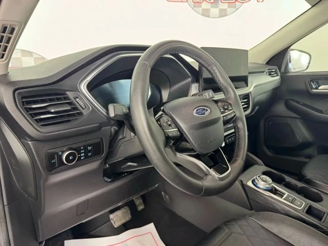 2023 Ford Escape - Image 10 of 12