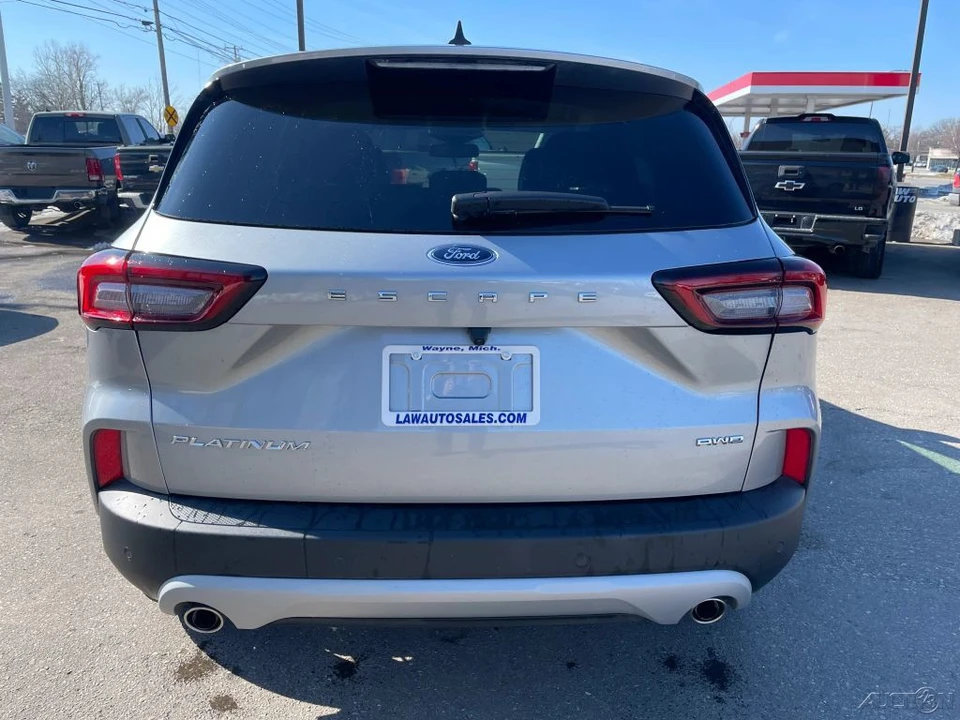 2023 Ford Escape - Image 6 of 12
