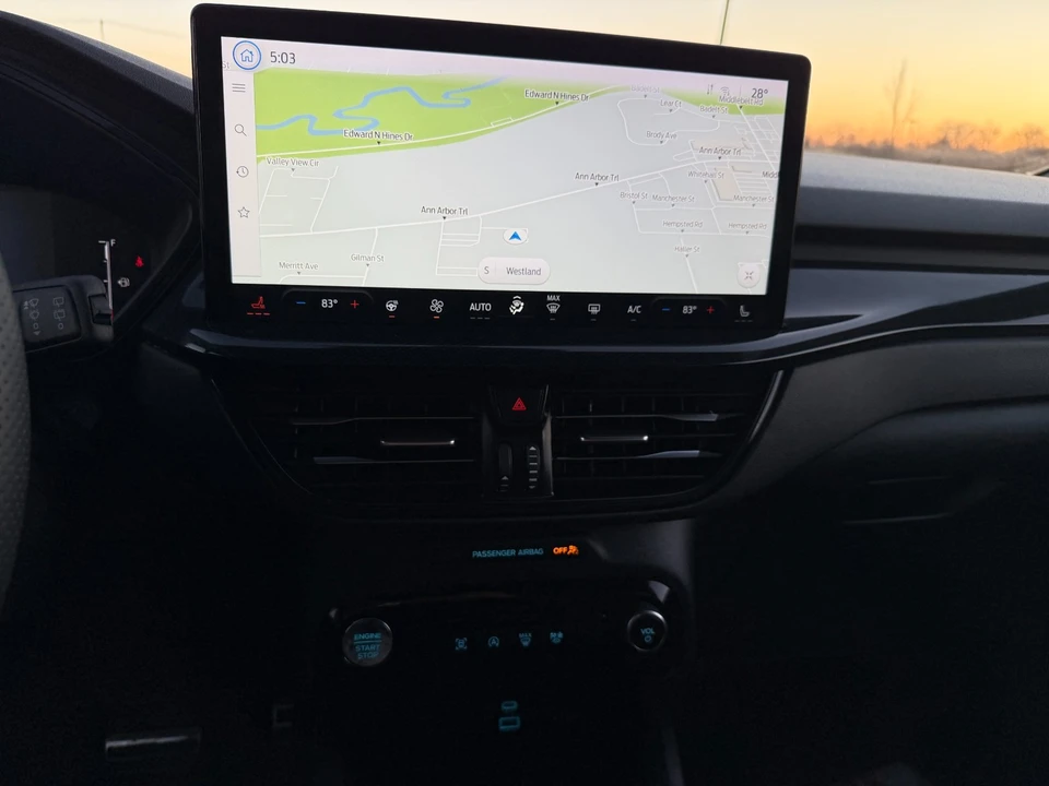 2023 Ford Escape - Image 18 of 21