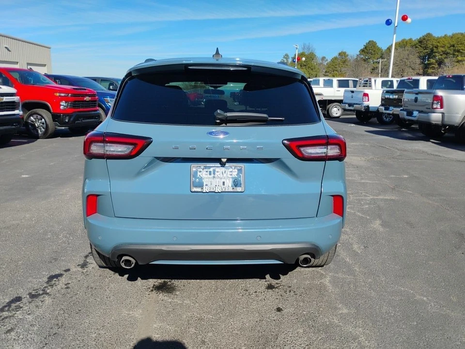 2023 Ford Escape - Image 6 of 21