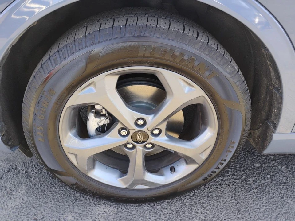 2023 Ford Escape - Image 9 of 12
