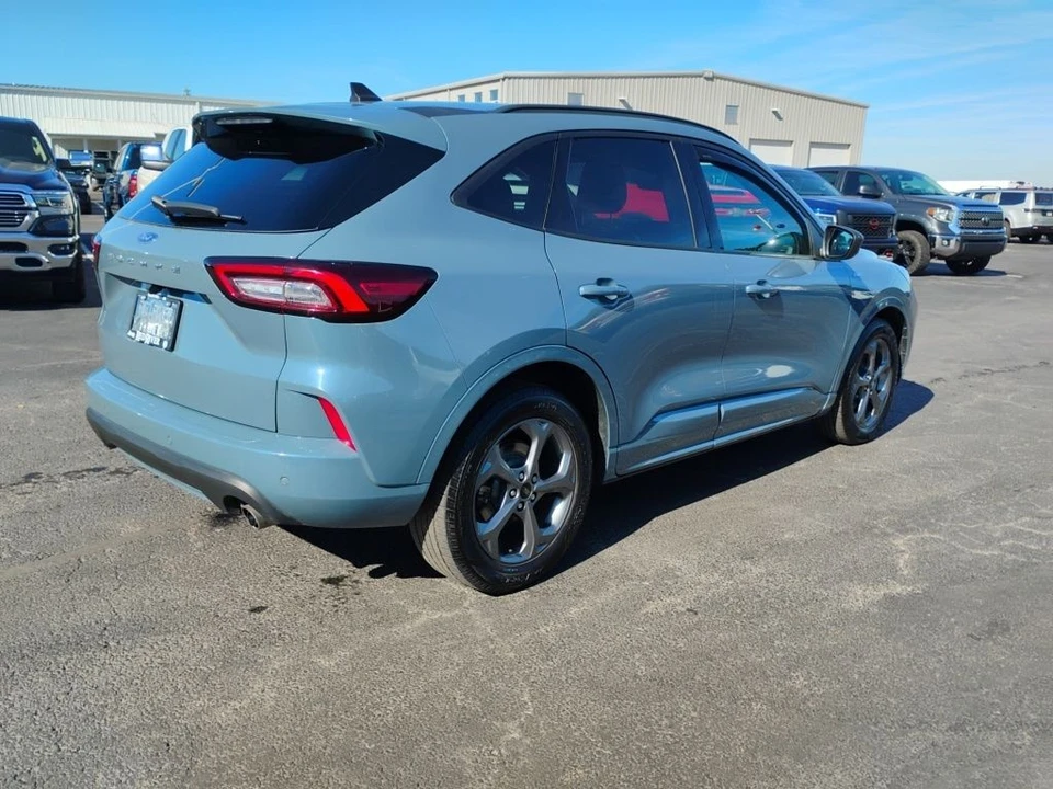 2023 Ford Escape - Image 5 of 12