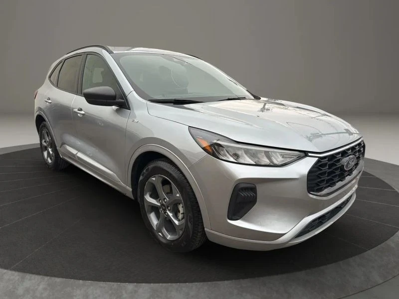 2023 Ford Escape - Image 3 of 12