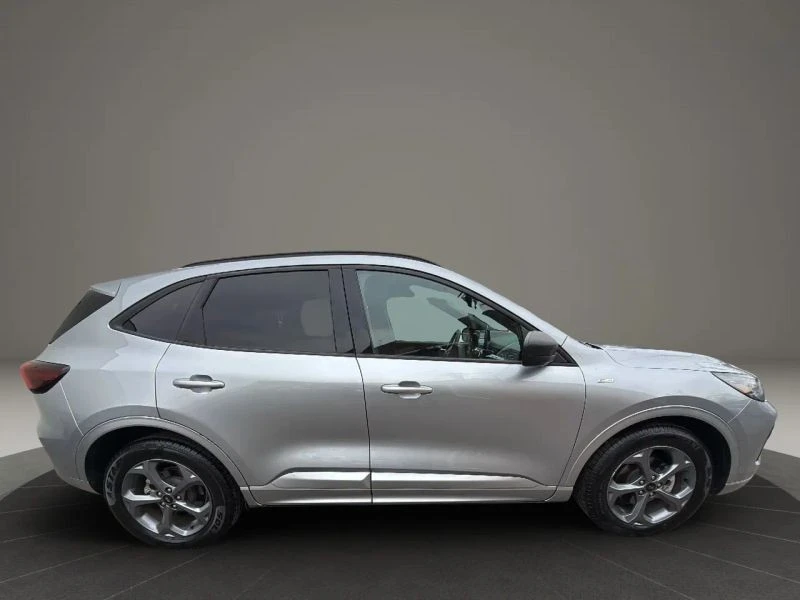 2023 Ford Escape - Image 4 of 12