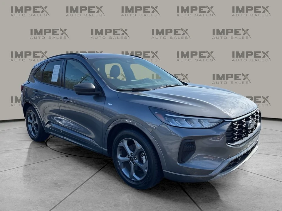 2023 Ford Escape - Image 7 of 12