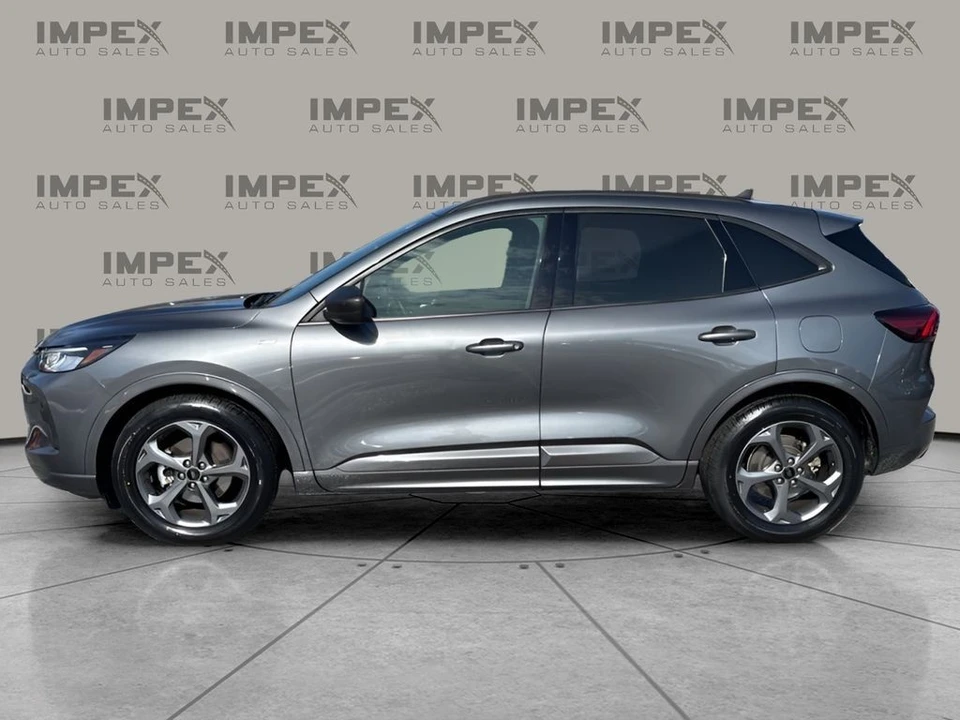 2023 Ford Escape - Image 2 of 12
