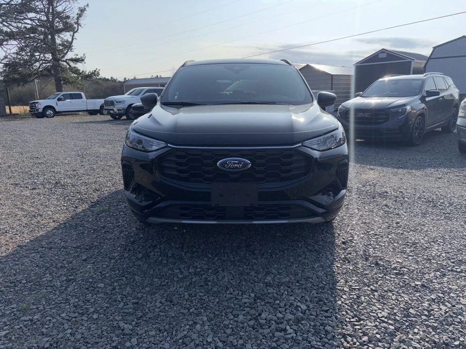 2023 Ford Escape - Image 2 of 5
