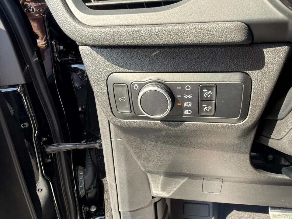 2023 Ford Escape - Image 19 of 21