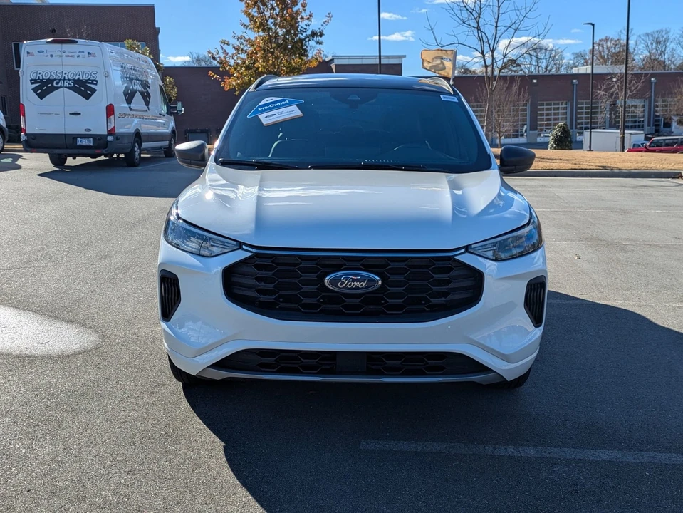 2023 Ford Escape - Image 9 of 12