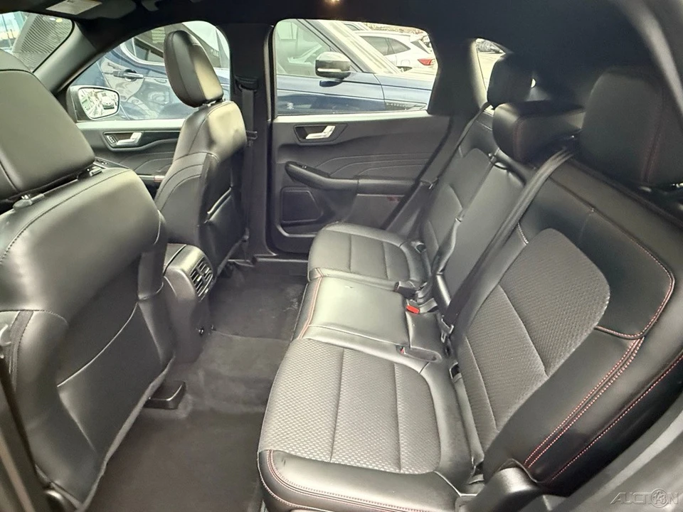 2023 Ford Escape - Image 13 of 21