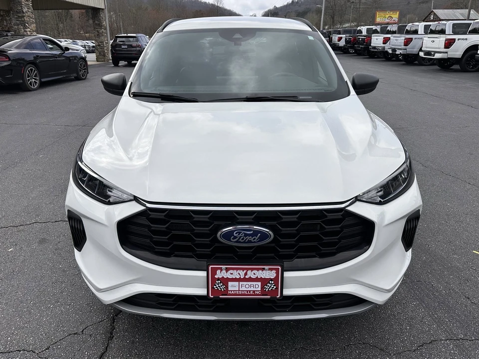 2023 Ford Escape - Image 3 of 21