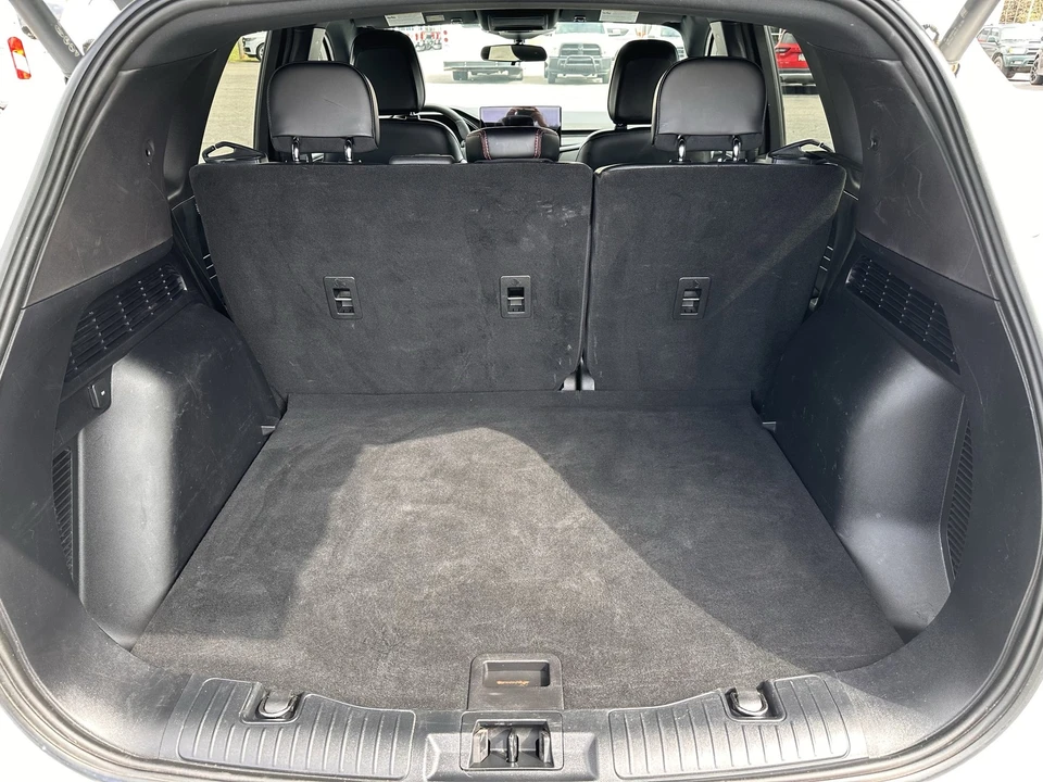 2023 Ford Escape - Image 17 of 21