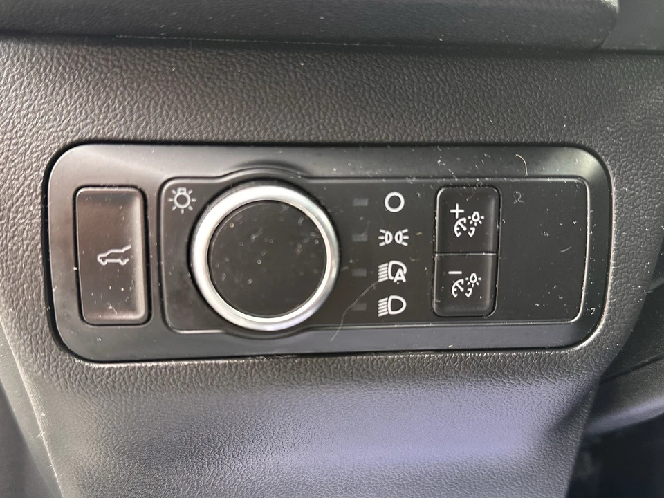 2023 Ford Escape - Image 19 of 21