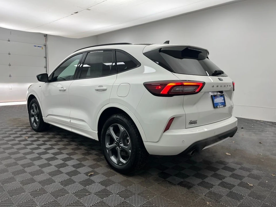 2023 Ford Escape - Image 12 of 12