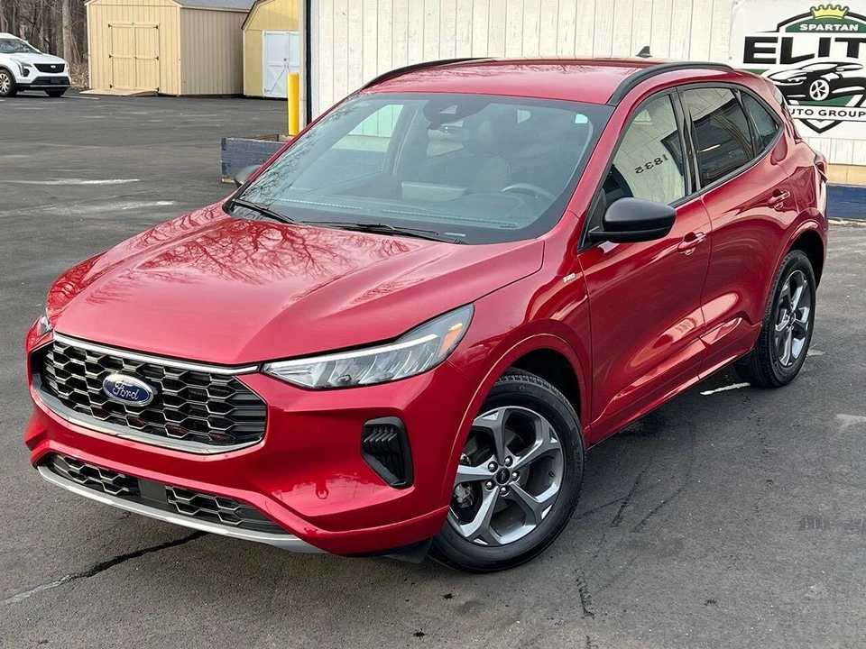 2023 Ford Escape - Image 10 of 21