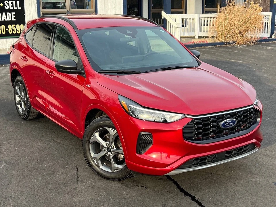 2023 Ford Escape - Image 12 of 21
