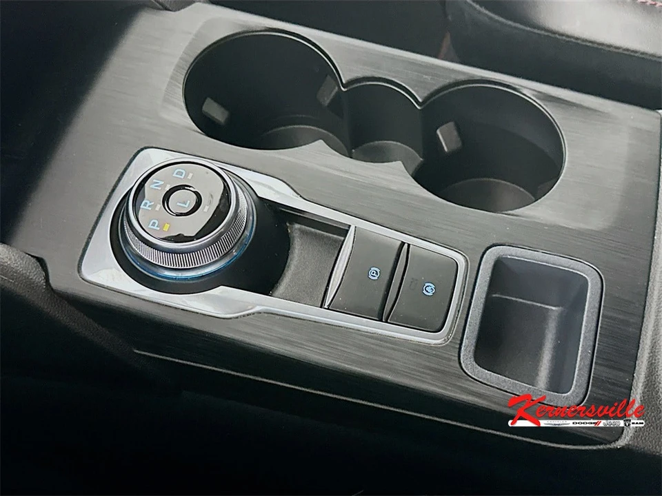 2023 Ford Escape - Image 16 of 21