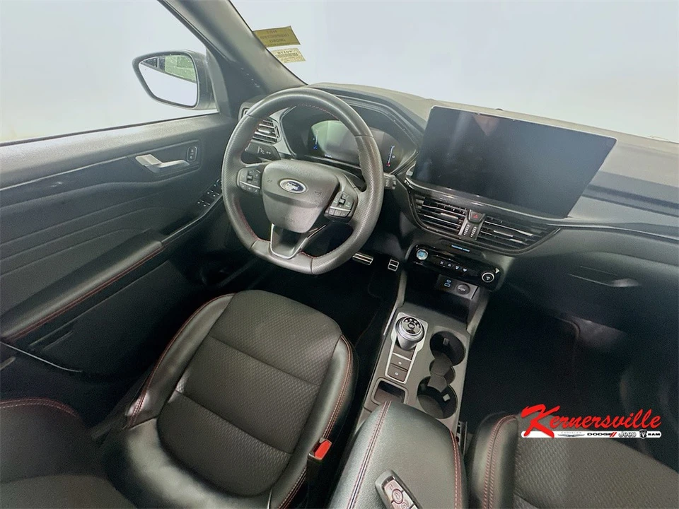 2023 Ford Escape - Image 9 of 21
