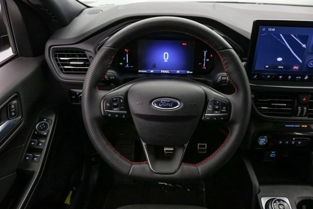 2023 Ford Escape - Image 15 of 21