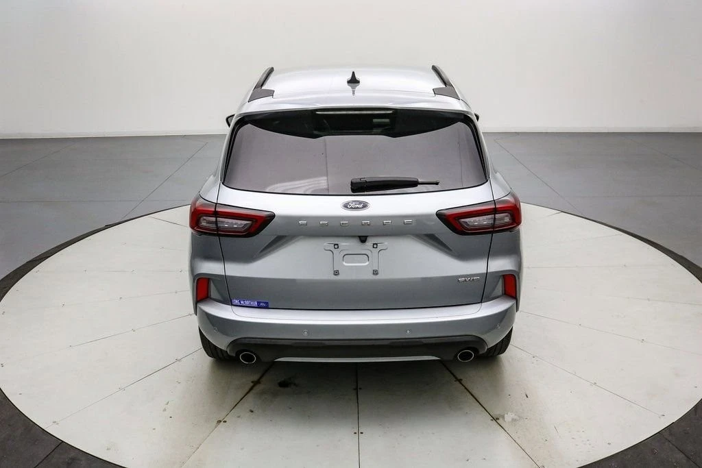 2023 Ford Escape - Image 6 of 21