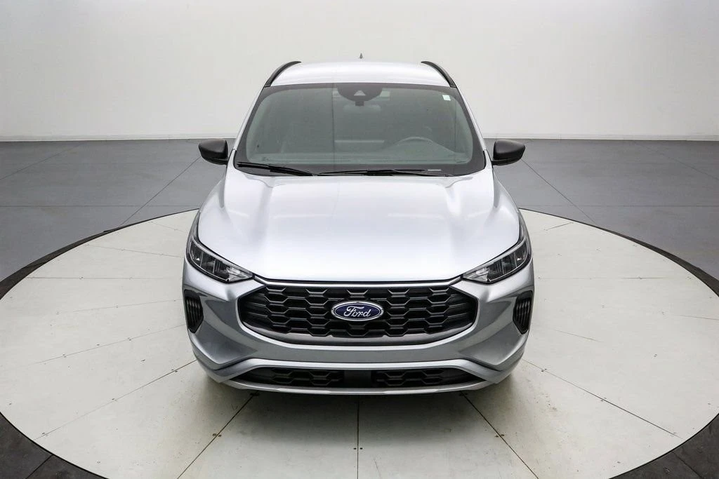 2023 Ford Escape - Image 10 of 21