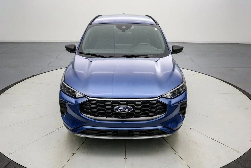 2023 Ford Escape - Image 10 of 21