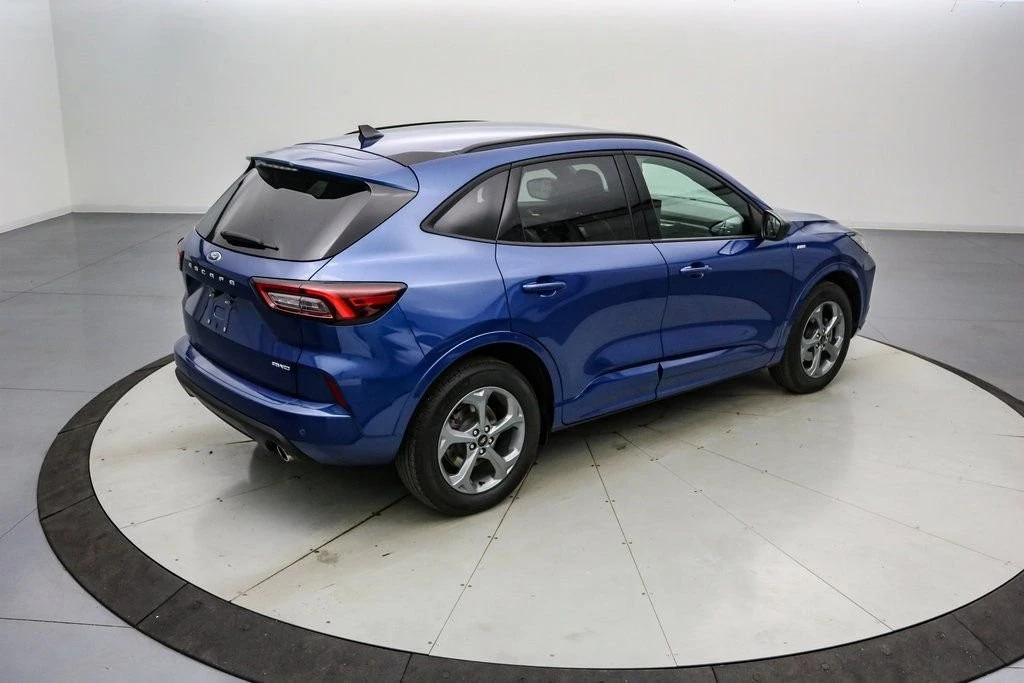 2023 Ford Escape - Image 5 of 21