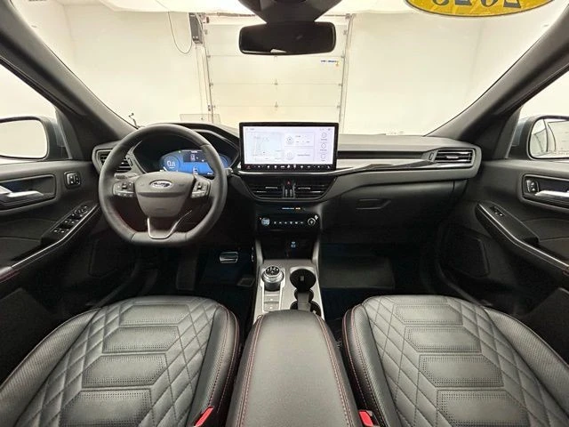 2023 Ford Escape - Image 2 of 12
