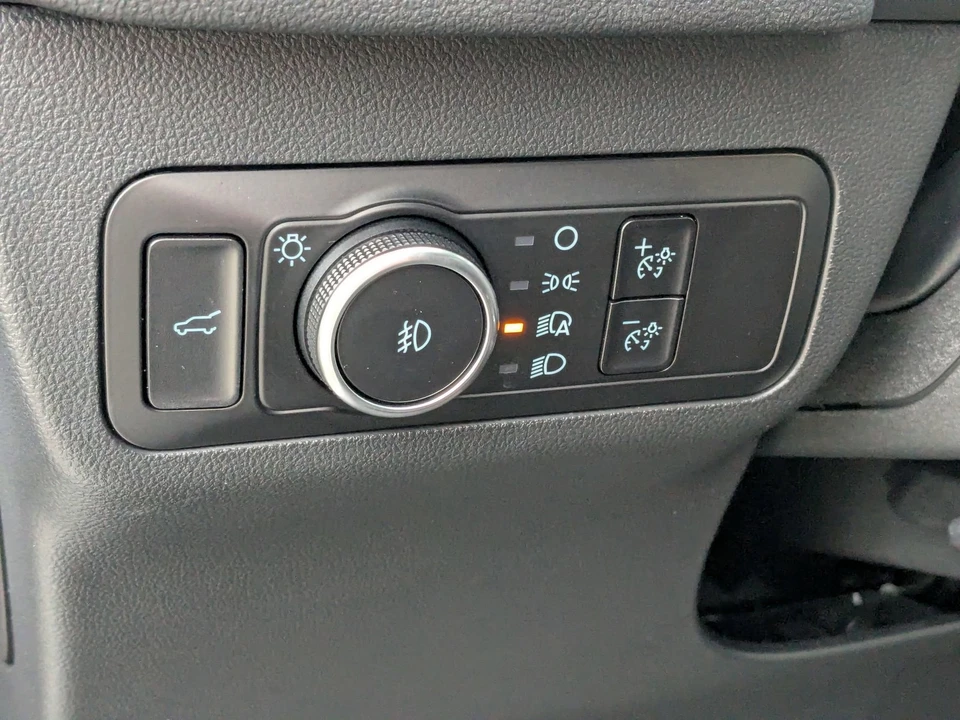 2023 Ford Escape - Image 18 of 21