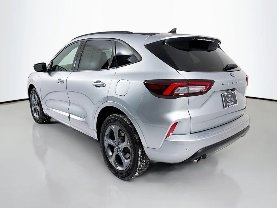 2023 Ford Escape - Image 5 of 12