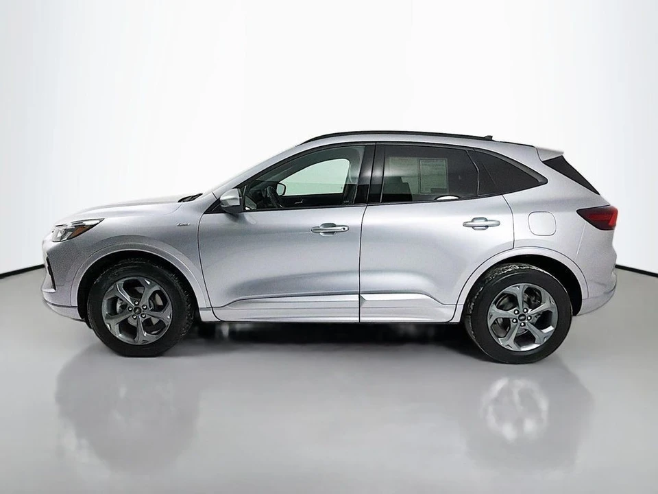 2023 Ford Escape - Image 4 of 12